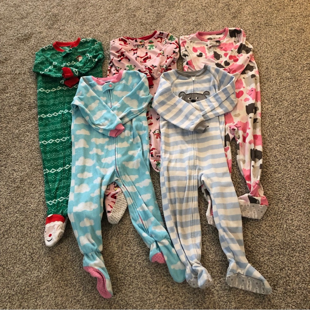 Carter’s and The Children’s Place bundle of 5 fleece sleeper pajamas